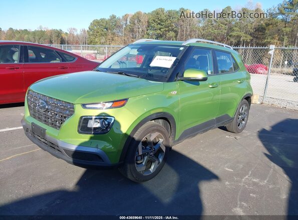 KMHRC8A36RU332807 2024 HYUNDAI VENUE Green 
