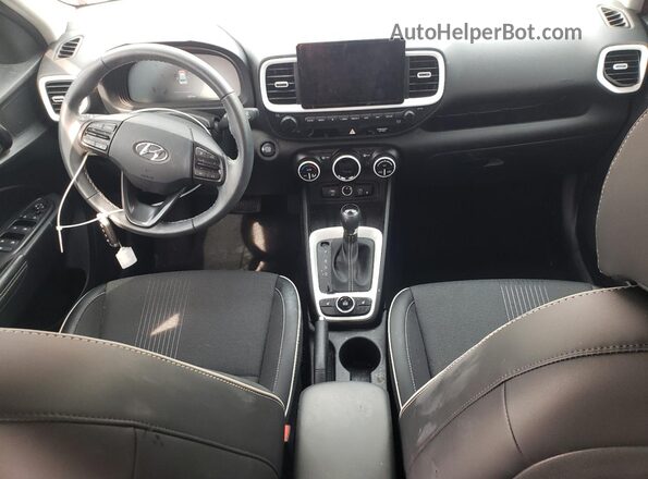KMHRC8A37RU325140 2024 HYUNDAI VENUE Красный 