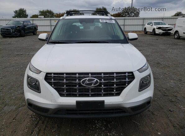 KMHRC8A37RU332864 2024 HYUNDAI VENUE White 