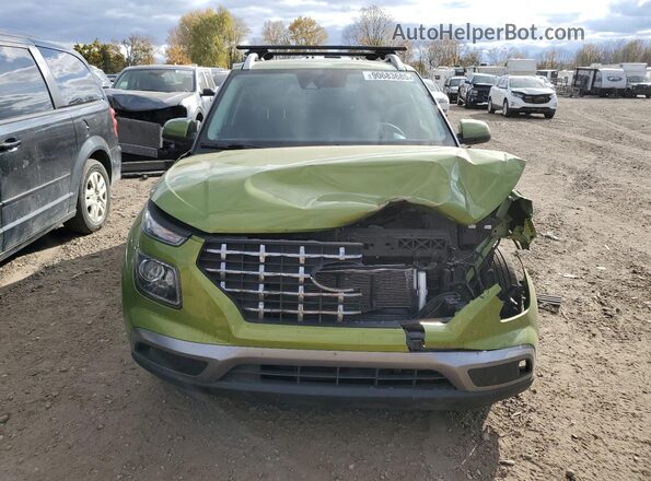 KMHRC8A38LU037280 2020 HYUNDAI VENUE Green Vista frontal