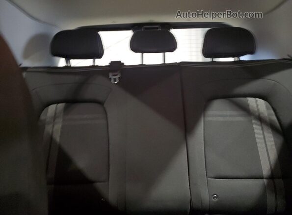 KMHRC8A38NU200254 2022 HYUNDAI VENUE Черный Вид задних сидений