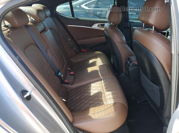KMTG44LA0LU051074 2020 GENESIS G70 Gray Widok tylnych siedzeń