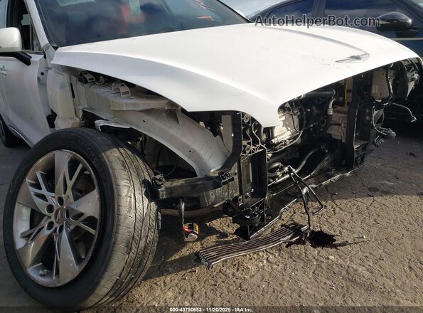 KMUMCDTC7NU021575 2022 GENESIS GV70 White Դիմացի տեսք