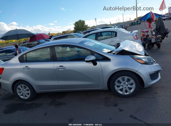 KNADM4A37H6006986 2017 KIA RIO Silver 