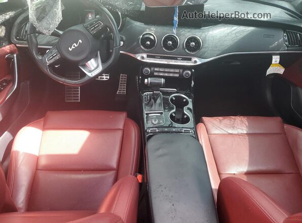 KNAE35LD7P6131018 2023 KIA STINGER White Dashboard view