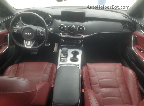 KNAE55LC2P6131770 2023 KIA STINGER Угольный Вид панели приборов