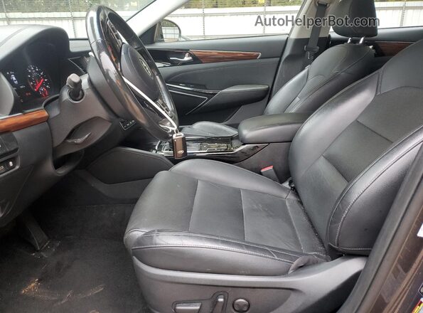 KNALC4J15H5041903 2017 KIA CADENZA Gray 