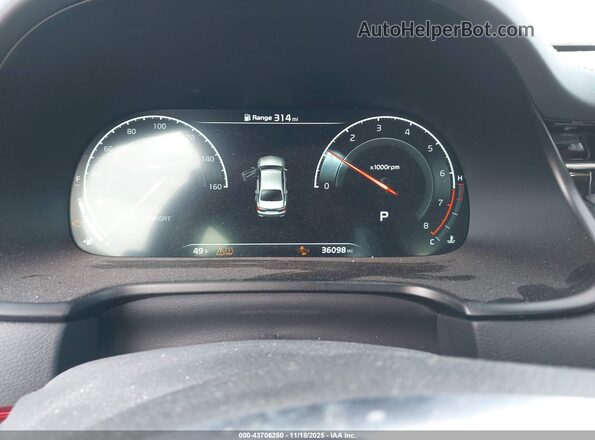 KNAS34J67K6014744 2019 KIA K900 White Vista de los asientos traseros
