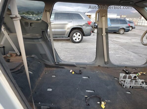 KNDADFS56R6029842 2024 KIA EV9 Серебряный Вид задней части салона