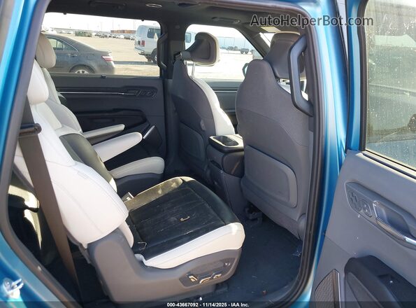 KNDAEFS52R6045159 2024 KIA EV9 Blue Вид наклейки з VIN-кодом