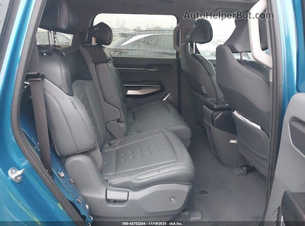 KNDAFFS53R6045930 2024 KIA EV9 Blue VIN կոդի պիտակի տեսք