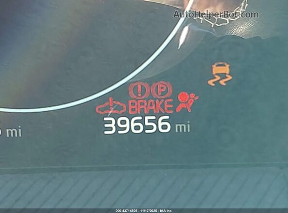 KNDC44LA1P5100408 2023 KIA EV6 Red 