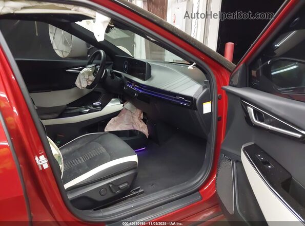 KNDC44LA7N5063667 2022 KIA EV6 Red Widok wnętrza z przodu