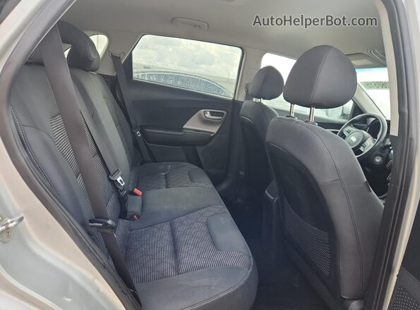 KNDCB3LC2L5395496 2020 KIA NIRO Silver Հետևի նստատեղերի տեսք
