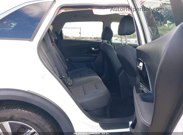 KNDCB3LC2L5436189 2020 KIA NIRO White Widok naklejki z numerem VIN