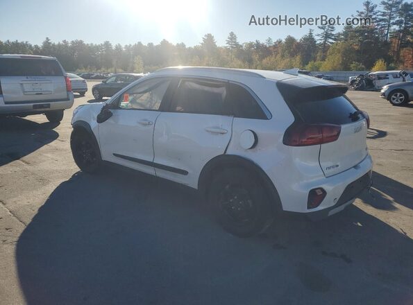 KNDCB3LC3N5510545 2022 KIA NIRO White Rear left