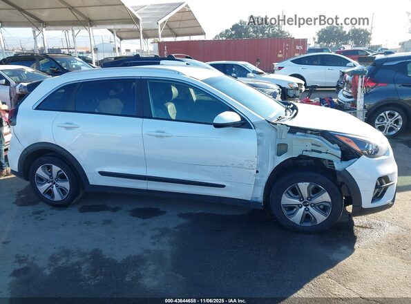 KNDCB3LC7L5371601 2020 KIA NIRO White Панорамний вид салону 360°