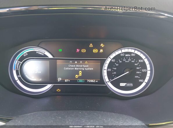 KNDCB3LC7N5518857 2022 KIA NIRO Синий Вид задних сидений