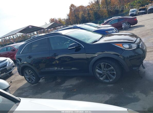 KNDCC3LC8H5064524 2017 KIA NIRO Black უკანა სალონის ხედი