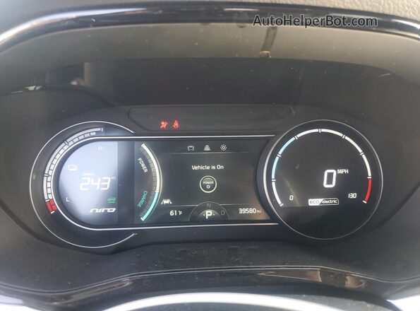 KNDCC3LG0M5098535 2021 KIA NIRO Black ხელსაწყოთა პანელის ხედი