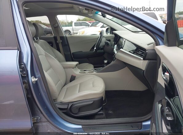 KNDCE3LC3M5483787 2021 KIA NIRO Blue წინა სალონის ხედი