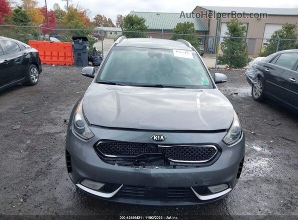 KNDCE3LC7J5114068 2018 KIA NIRO Gray 