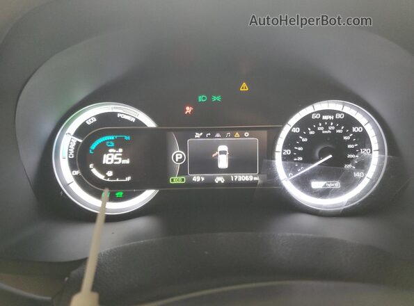 KNDCE3LC8J5109879 2018 KIA NIRO Black 