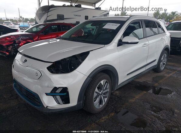 KNDCE3LG2K5030096 2019 KIA NIRO EV White Vista tres cuartos delantera izquierda