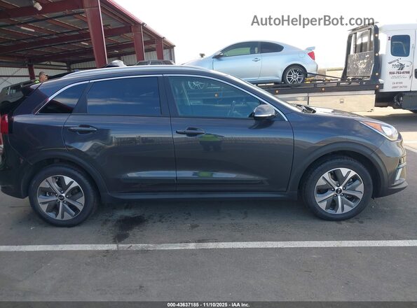 KNDCE3LG4K5019231 2019 KIA NIRO EV Gray Vista interior trasera