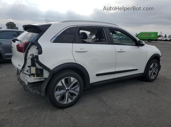KNDCE3LG8L5074864 2020 KIA NIRO White Trasero derecho