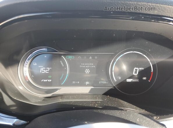 KNDCE3LG8N5136007 2022 KIA NIRO White Instrument cluster view