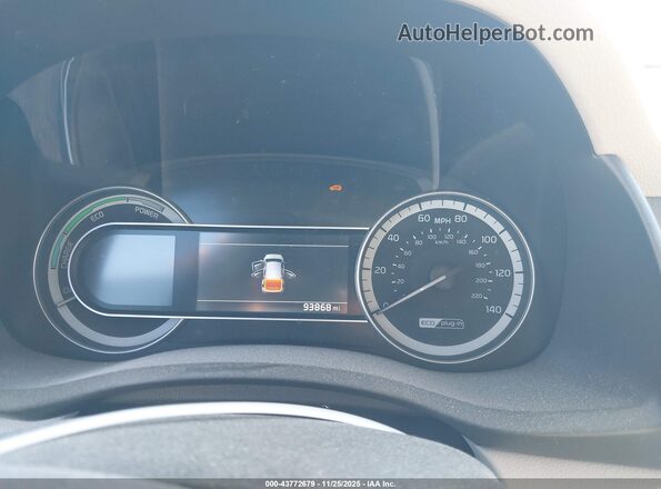 KNDCM3LD8J5135412 2018 KIA NIRO PLUG-IN HYBRID White უკანა სავარძლების ხედი