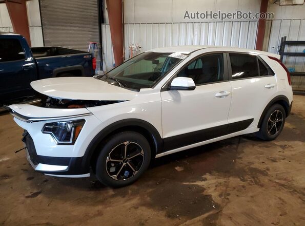 KNDCP3LEXT5319205 2026 KIA NIRO White Панорамний вид салону 360°
