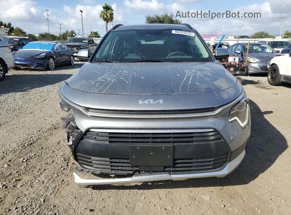 KNDCS3LF0S5277262 2025 KIA NIRO Серый Вид спереди