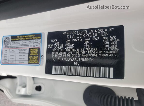 KNDEP2AA6T7838453 2026 KIA SELTOS White Vista de la etiqueta del VIN