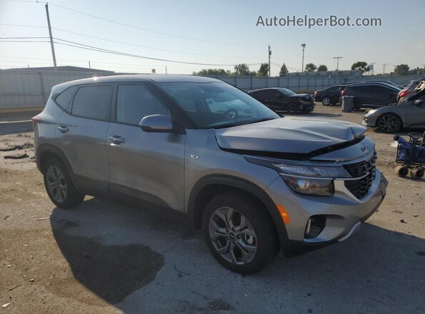 KNDEPCAA0S7769005 2025 KIA SELTOS Серебряный Передняя правая четверть