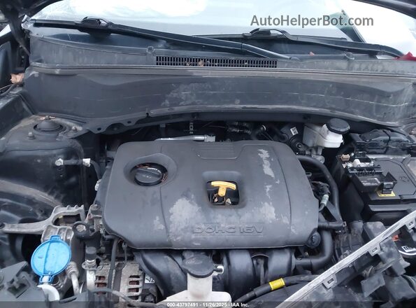 KNDEPCAA2N7315956 2022 KIA SELTOS Black Widok z tyłu