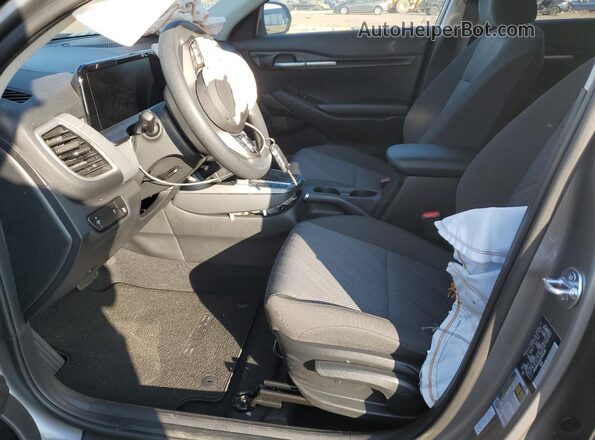KNDEPCAA4S7824281 2025 KIA SELTOS Серебряный Вид салона спереди