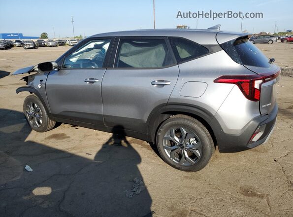KNDEPCAA4S7824281 2025 KIA SELTOS Серебряный Задняя левая четверть