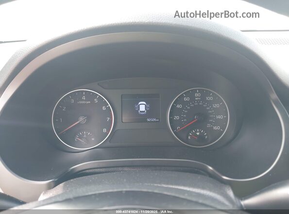 KNDEPCAA5P7371716 2023 KIA SELTOS White Vista de los asientos traseros