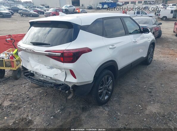 KNDEPCAA5P7371716 2023 KIA SELTOS White Trasero derecho