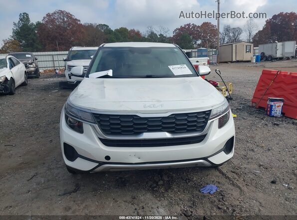 KNDEPCAA5P7371716 2023 KIA SELTOS White Vista del salpicadero