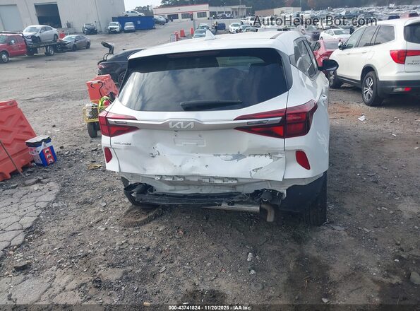 KNDEPCAA5P7371716 2023 KIA SELTOS White 
