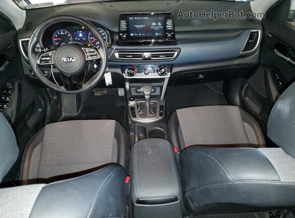 KNDEU2AAXM7049281 2021 KIA SELTOS Blue Vista del salpicadero
