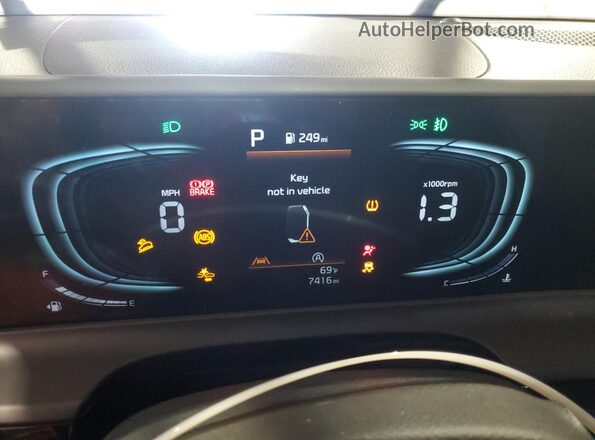 KNDEUCAA2S7694929 2025 KIA SELTOS Black 