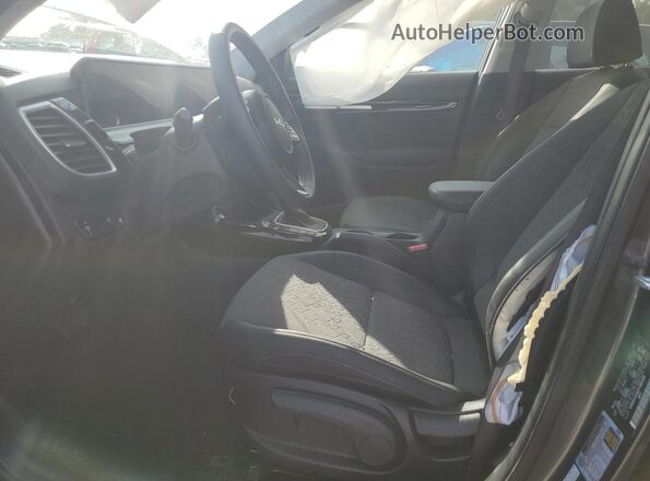 KNDEUCAA6S7685408 2025 KIA SELTOS Gray Front interior view