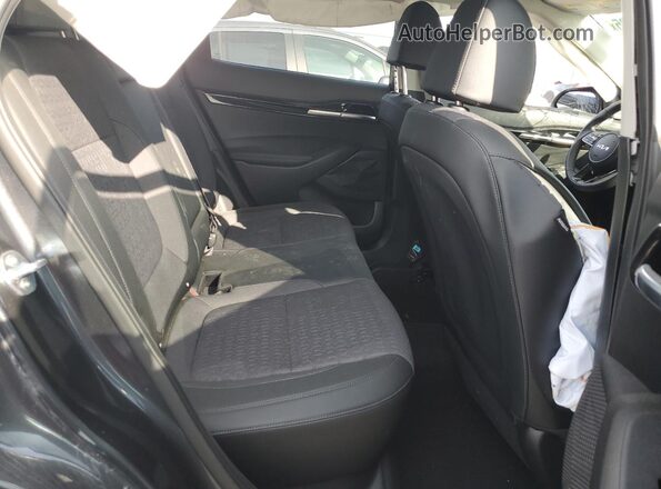 KNDEUCAA6S7685408 2025 KIA SELTOS Gray Rear interior view