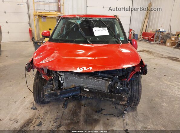 KNDJ53AF6N7186717 2022 KIA SOUL Red Vista del cuadro de instrumentos
