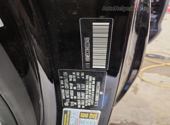 KNDMB5C10K6523466 2019 KIA SEDONA Black Widok wnętrza 360 stopni