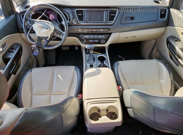 KNDMB5C10L6580770 2020 KIA SEDONA Silver Dashboard view